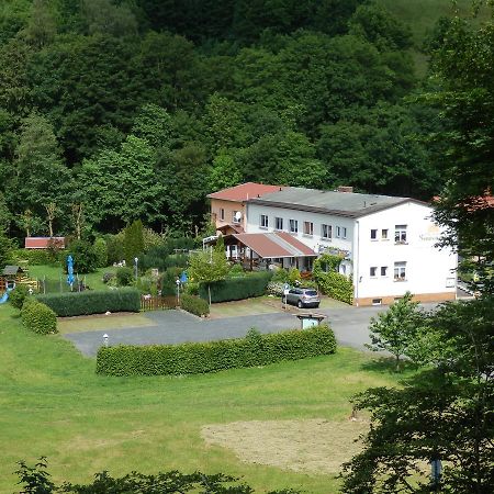 Schalkau Hotel Und Gasthof "Sonneneck" מראה חיצוני תמונה